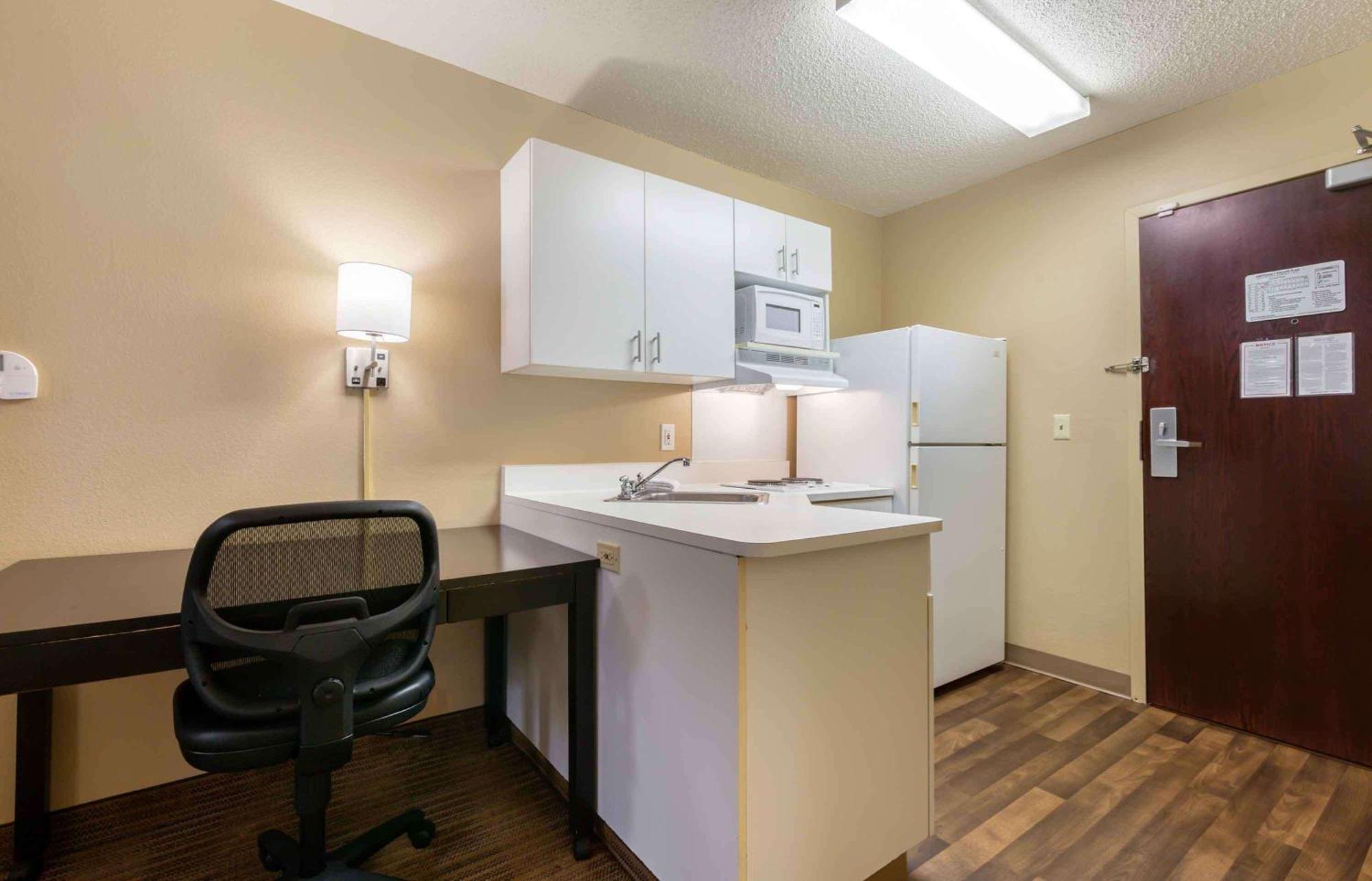 Extended Stay America Suites - Rockford - I-90 Ngoại thất bức ảnh